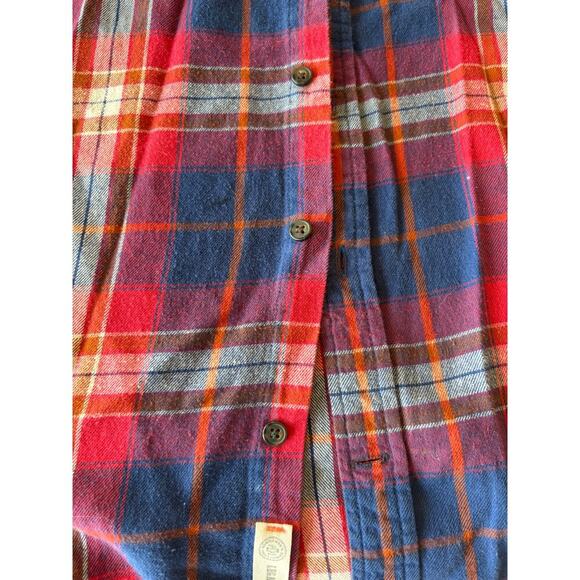 St. John’s Bay Plaid Classic Fit Men’s Cotton Flannel - Picture 5 of 8